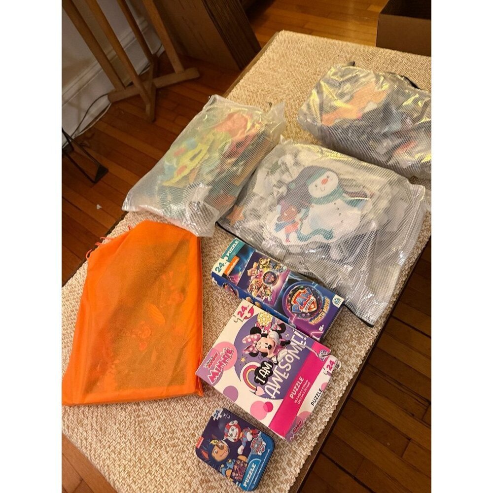 Lot of (9) kids puzzles